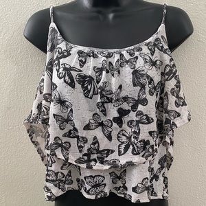 WET SEAL WOMAN TOP BUTTERFLY BLACK & WHITE SIZE M